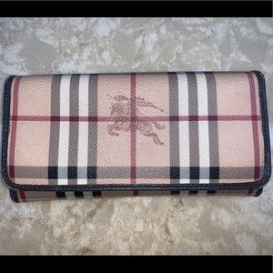 Burberry wallet